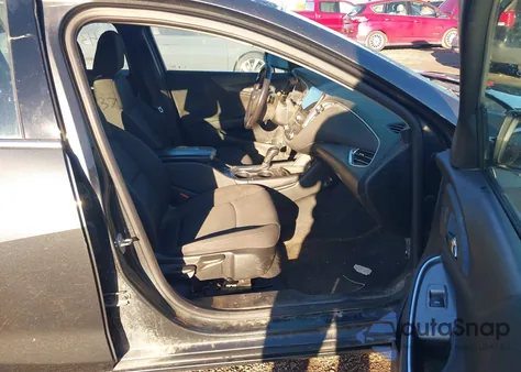 2018 Chevrolet Malibu Lt из США, поврежденный, VIN 1G1ZD5ST7JF233140